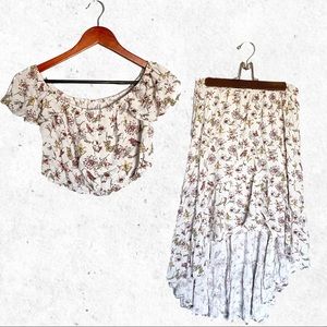 Xhilaration Juniors Floral Skirt Set with Crop Top